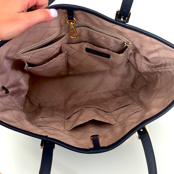 Michael Kors Navy Blue Purse - Picture 5 of 8